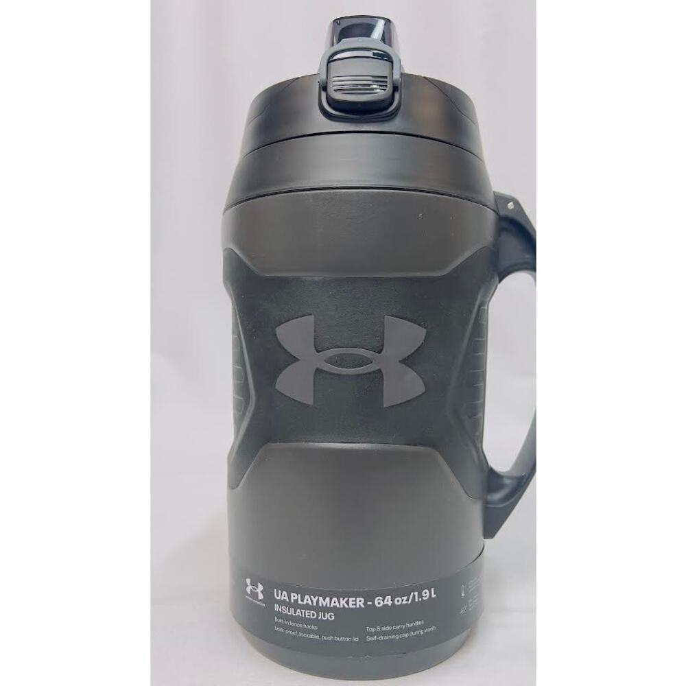 NEW! UNDER ARMOUR 64oz PLAYMAKER JUG JET GREY